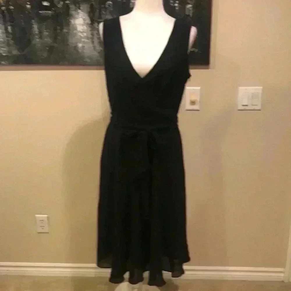 Bahari Flowy Sheer Tie Waist V-Neckline Sleeveless Dress- Sz 8